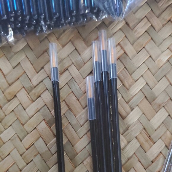 Beauty Bundle - Magnetic Lashes & Eyeliner Brushes - Picture 6 of 6